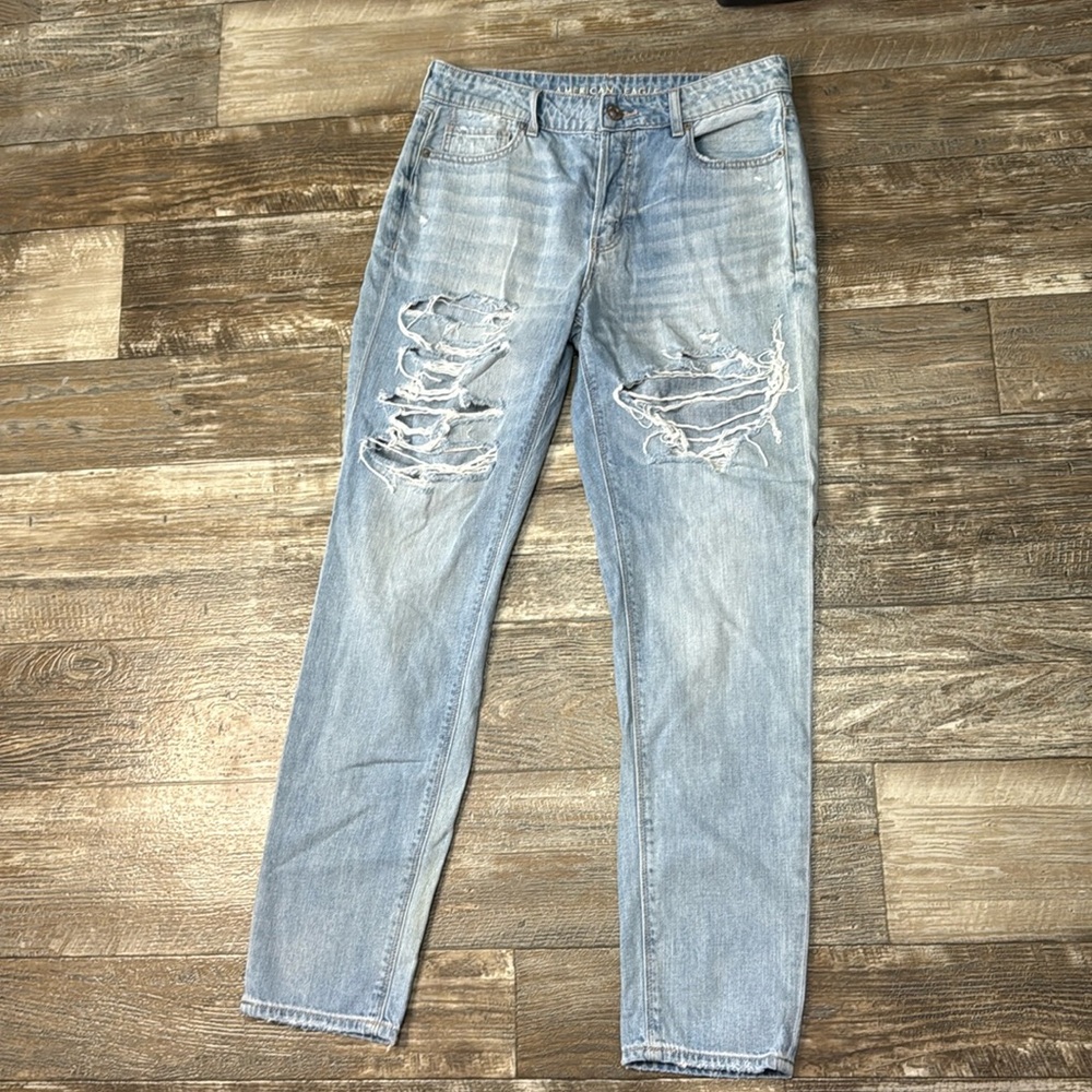 American Eagle Outfitters Blue Boyfriend Jeans Distressed